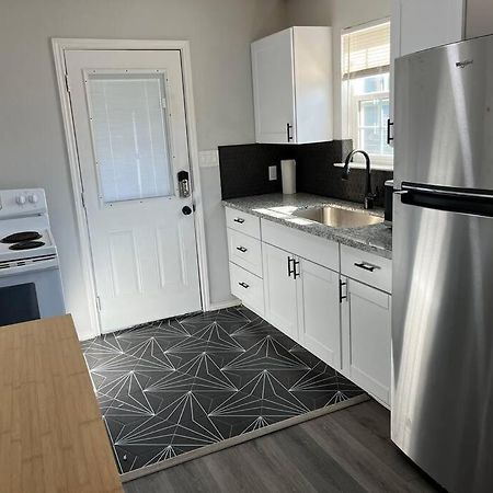 Quaint 1 Bd Close To Downtown Хюстън Екстериор снимка