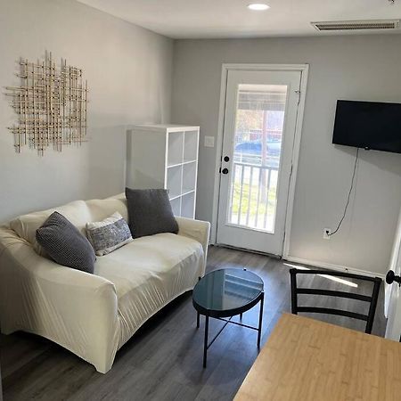 Quaint 1 Bd Close To Downtown Хюстън Екстериор снимка